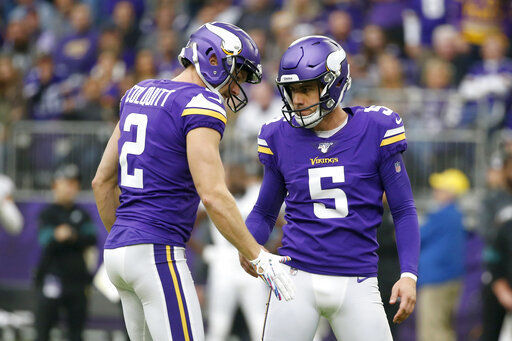 Dan Bailey among Week 6's kicking leaders